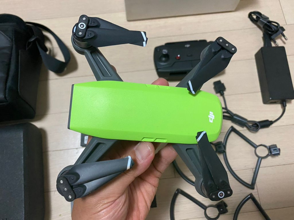 DJI스파크 플라이모어콤보--6