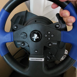 Thrustmaster t150 드라이빙 휠