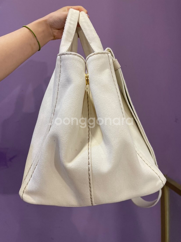 프라다 카나파--2