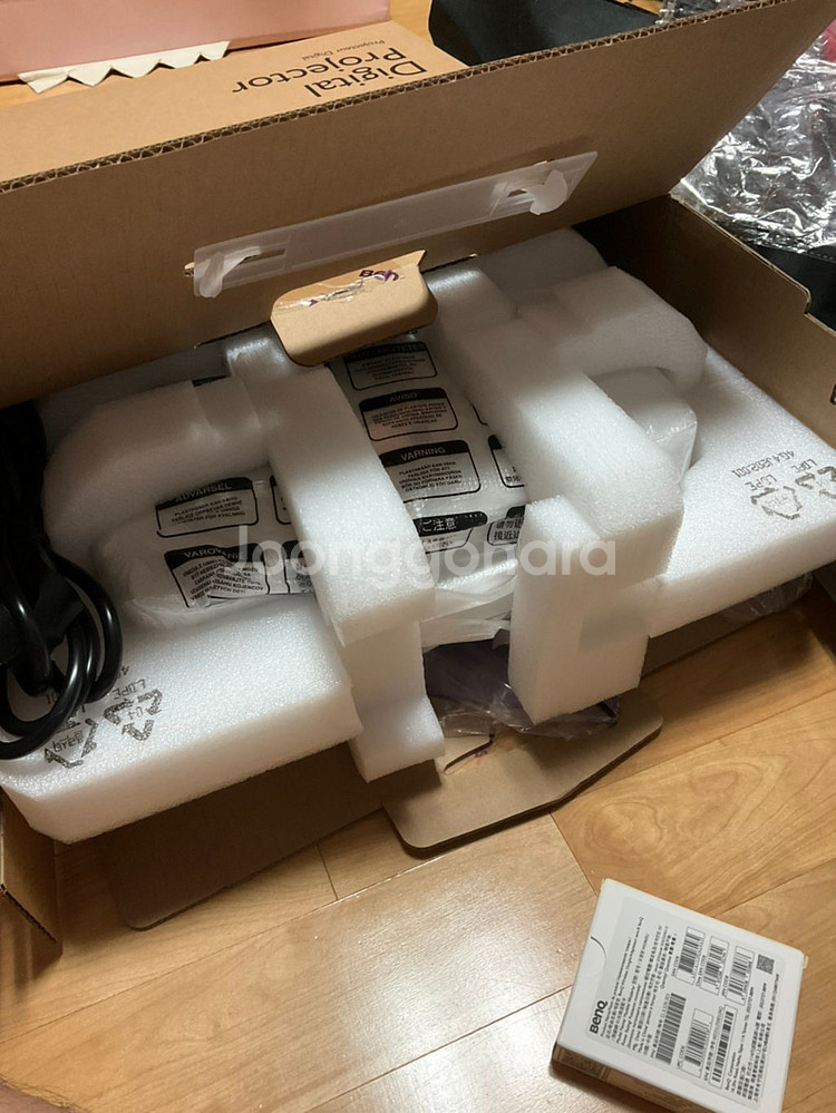 벤큐 EH600 빔프로젝터--3