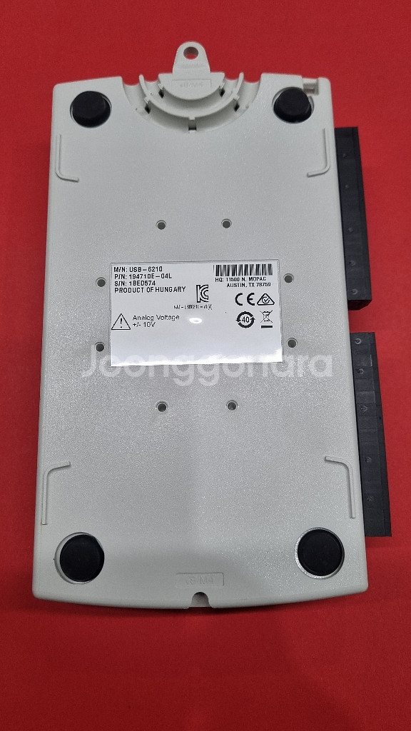 NI DAQ USB-6210--1