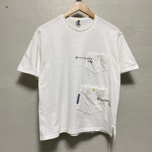 이세이미야케 hai 로고 포켓 디자인 티셔츠