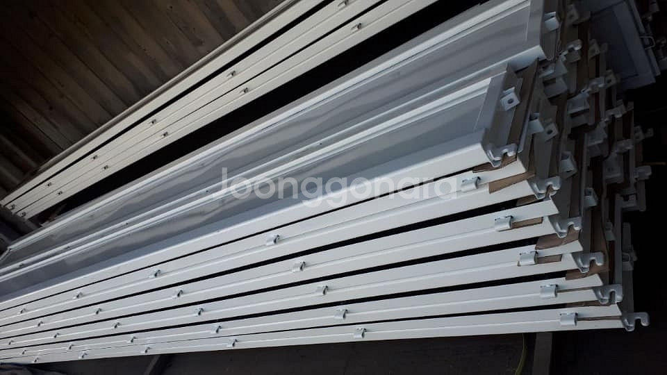 포터2 봉고3 프런티어 적재함 문짝 저렴하게드립니다--3