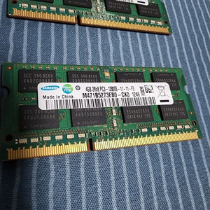 노트북용 삼성 DDR3 4GB 램 2개 팝니다.