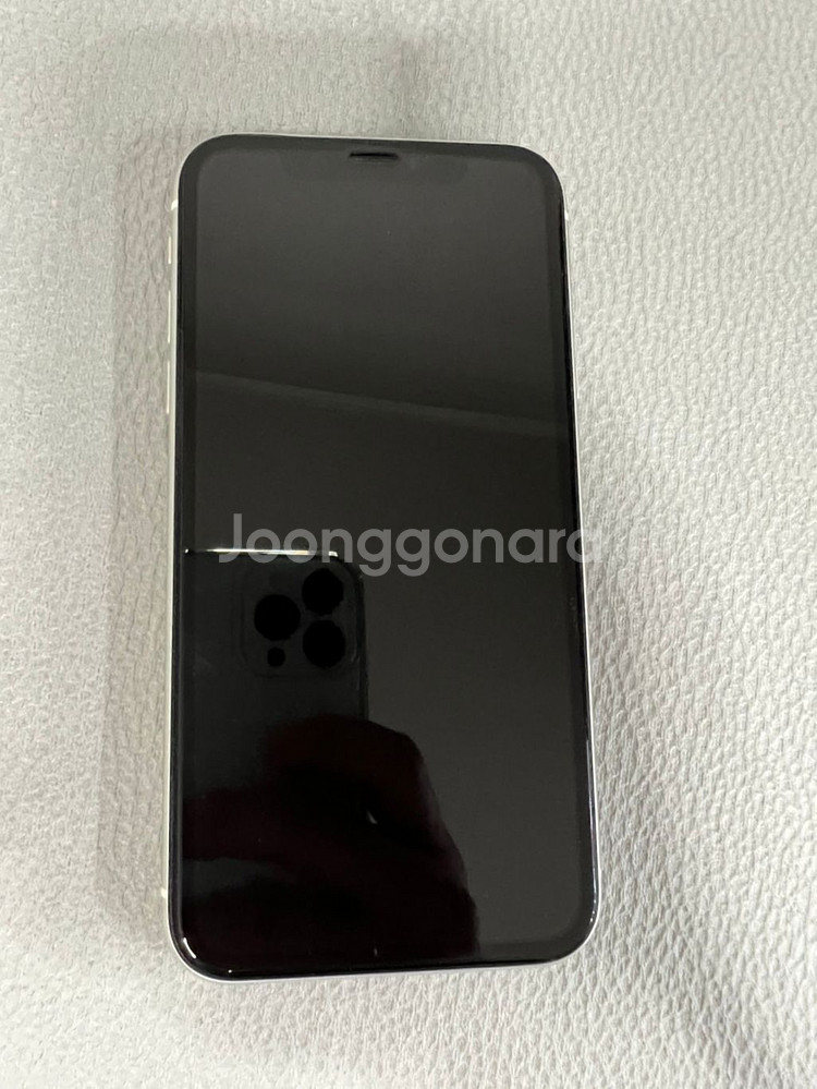 S급 아이폰11 64GB 화이트 판매합니다.--1