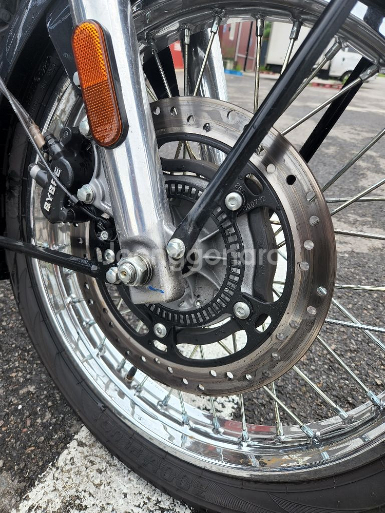 로얄엔필드 클래식350 헬시온그린 판매합니다--5