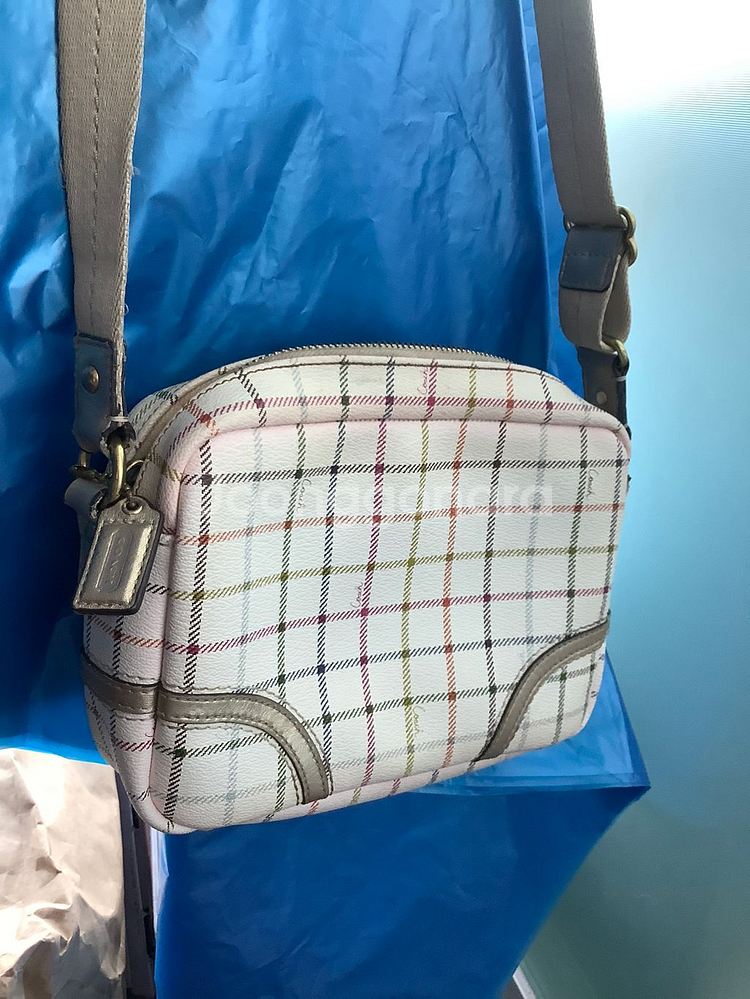 코치 가죽 핸드백--1