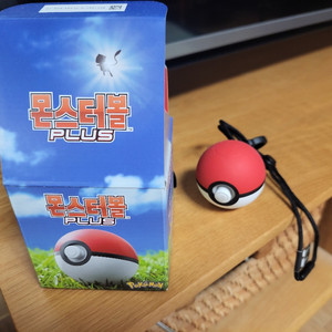 포켓몬 몬스터볼 플러스