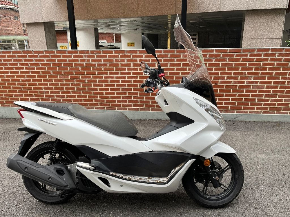 서울) 혼다 PCX125 18년형 흰색 2018--2