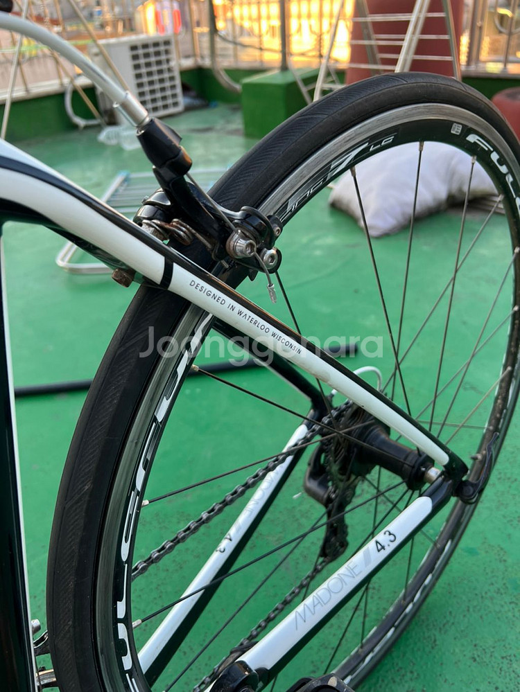 트렉마돈 4.3 풀카본 105등급--7