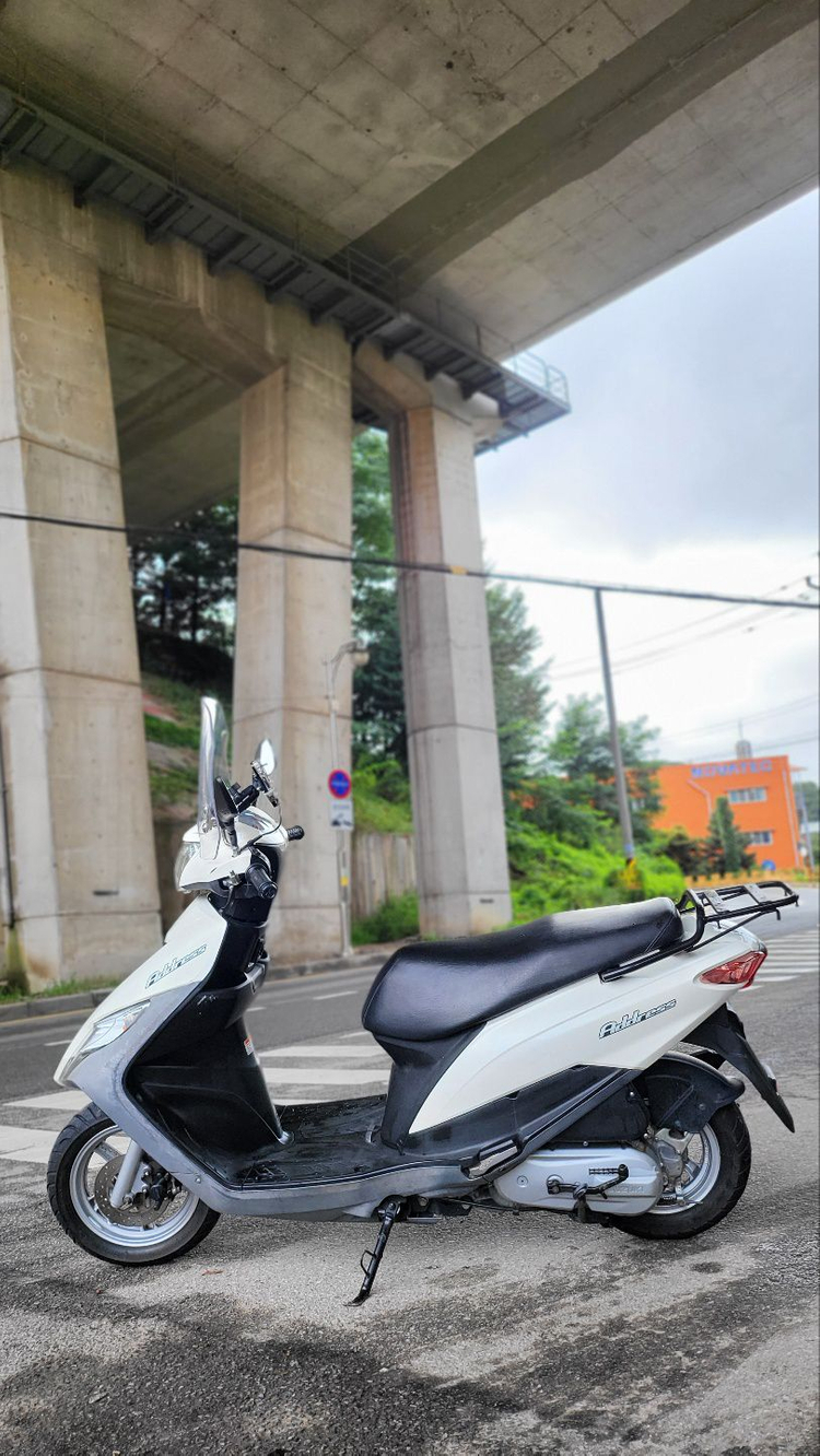 어드레스uu125 이미지