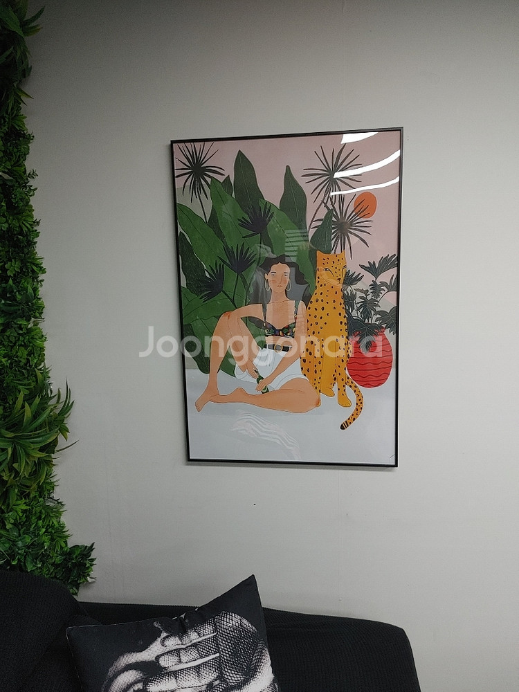 휴양지여인 그림액자 인테리어액자 표범액자 대형그림 팜--3