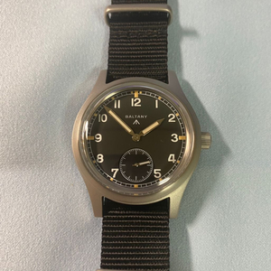 발타니 Baltany 더티더즌 쿼츠 시계 36mm