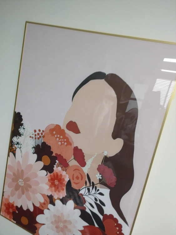 인테리어액자 그림액자 플라워여인 초대형액자 팝니다 이미지