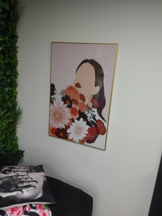 인테리어액자 그림액자 플라워여인 초대형액자 팝니다 이미지