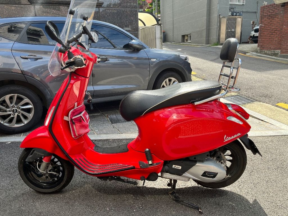 서울) 베스파 스프린트125 ABS 17년 2017레드--2