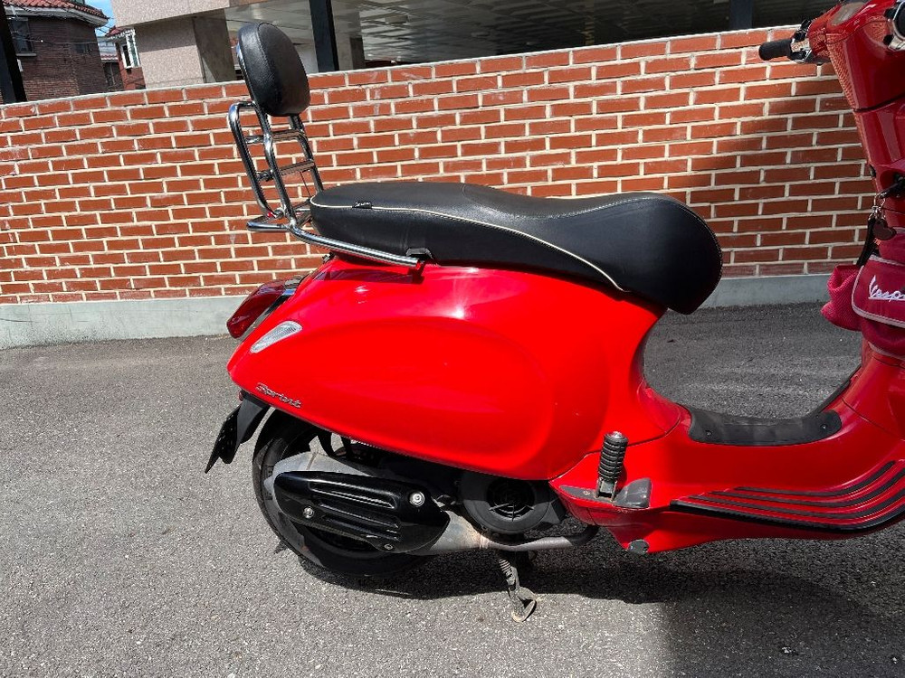 서울) 베스파 스프린트125 ABS 17년 2017레드--4