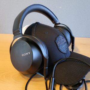 소니 SONY MDR Z7M2