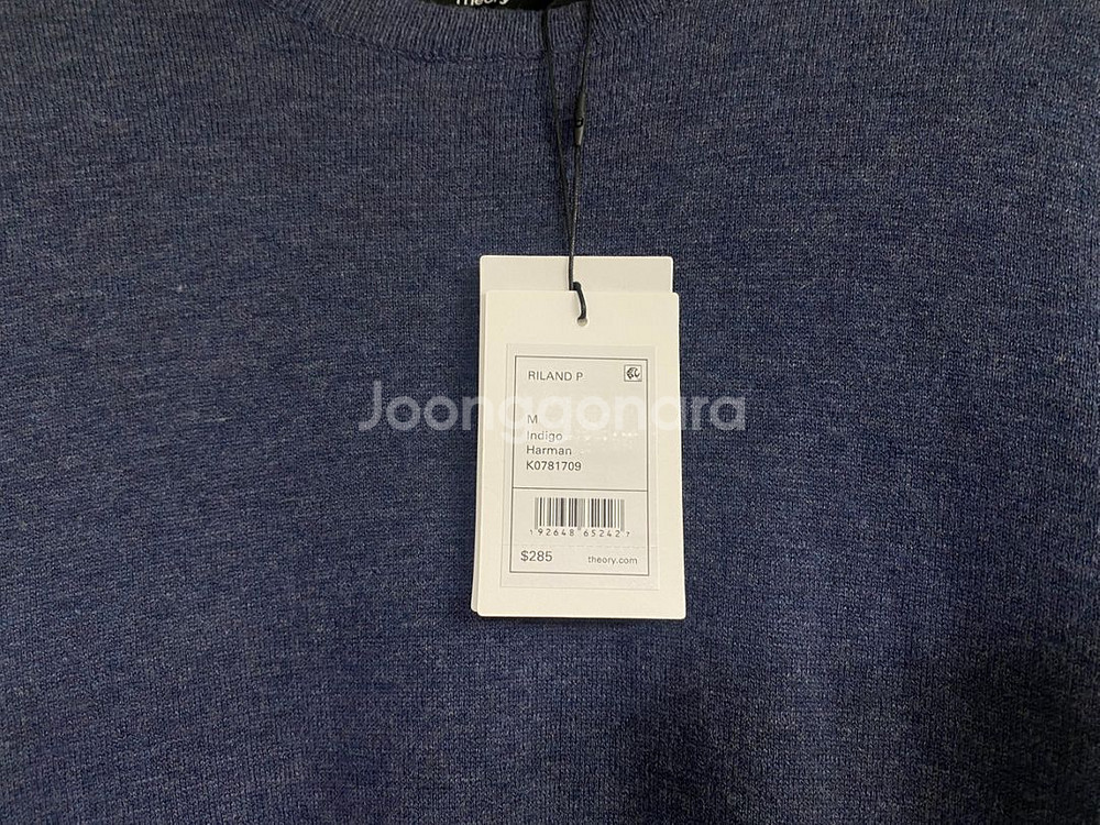 띠어리 기본니트 S사이즈 새상품 285$--2