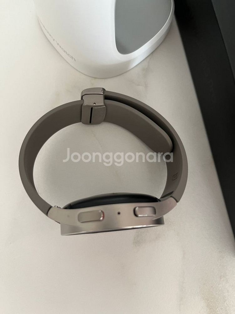 갤럭시워치5프로 45mm 티타늄그레이+거치대세트--3