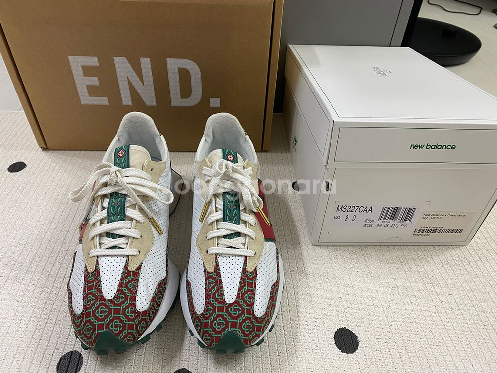뉴발란스 327 카사블랑카 모노그램 레드 10만원--2