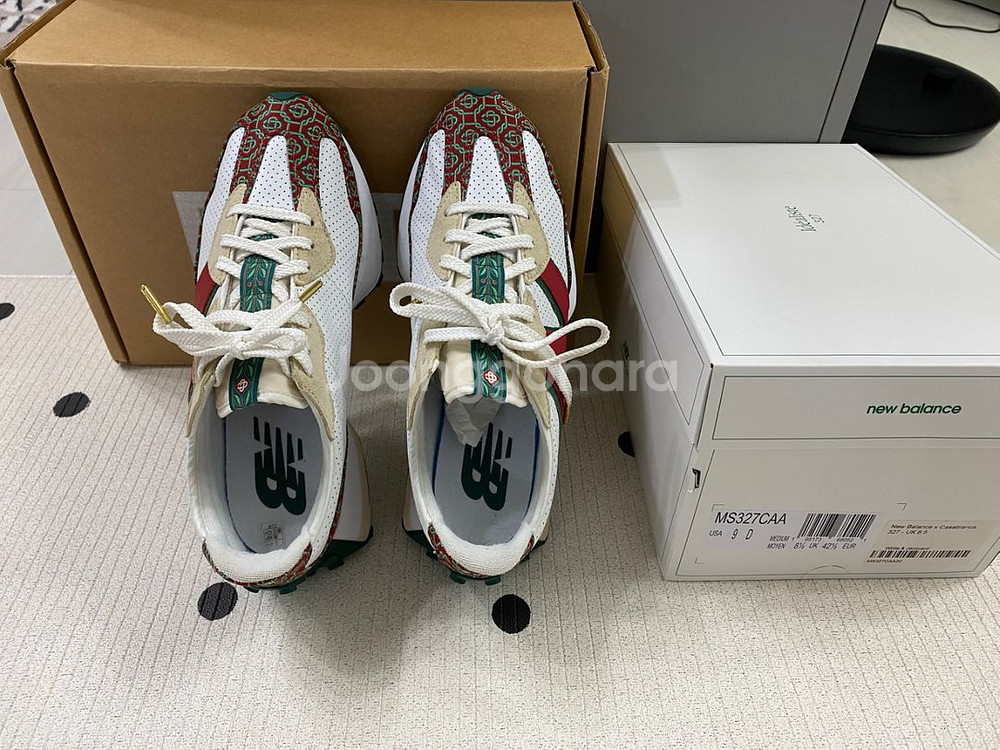 뉴발란스 327 카사블랑카 모노그램 레드 10만원--4