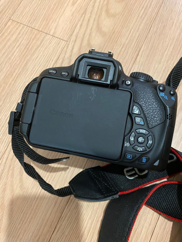 캐논650d 35단렌즈 시그마17-50광각렌즈 일괄판매--1