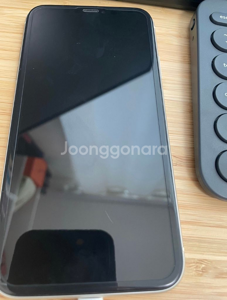 아이폰 11 64기가 화이트--1