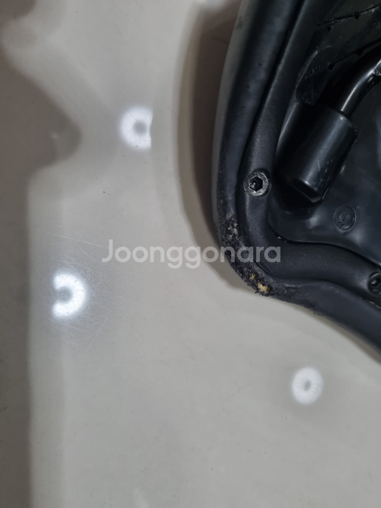 트렉 본트래거 자전거 안장--3