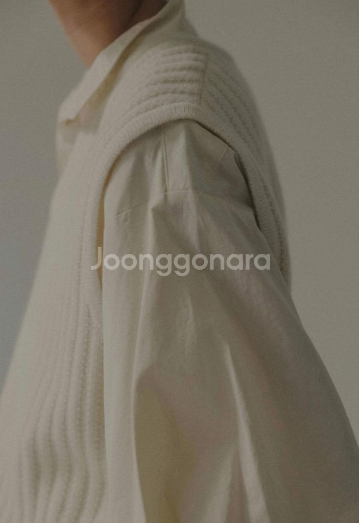 낫띵리튼Celeto vest (Ivory)--2