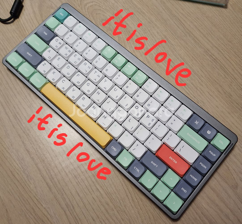 NUPHY AIR75 누피 에어75 기계식 키보드(청축--1