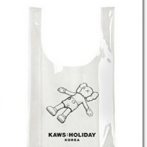 카오스(kaws) 홀리데이 PVC백 판매(최종가)