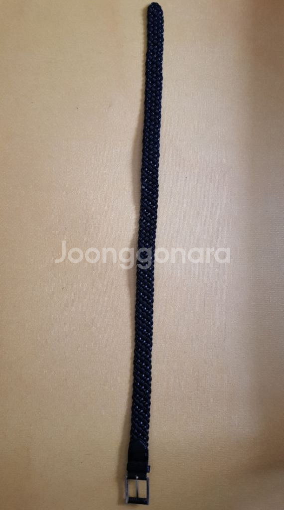 검은색 꽈베기 벨트 한번사용한 거의새상품 폭 3.5cm--4