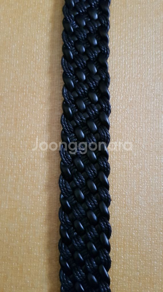 검은색 꽈베기 벨트 한번사용한 거의새상품 폭 3.5cm--2