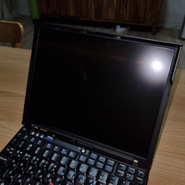 레노버 씽크패드 x61s x61 노트북--1