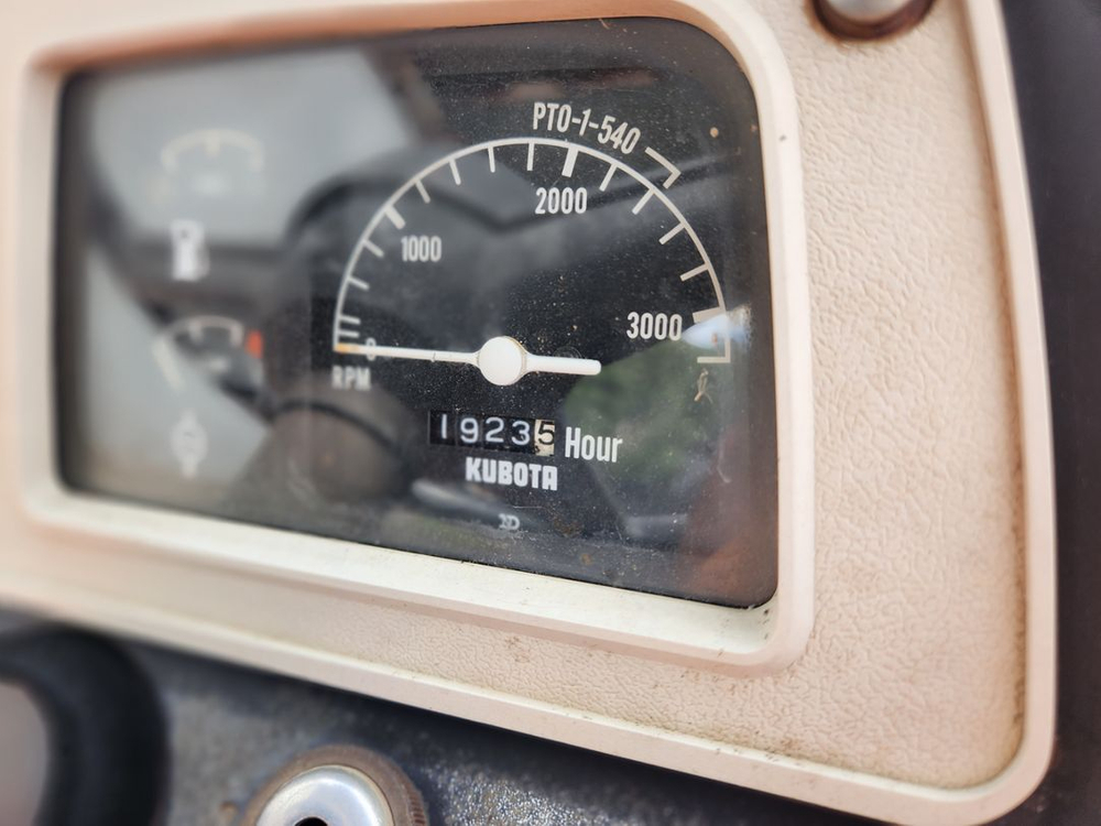 대동 35마력 L3502 트랙터 트랙트 수리용으로팝니다--5