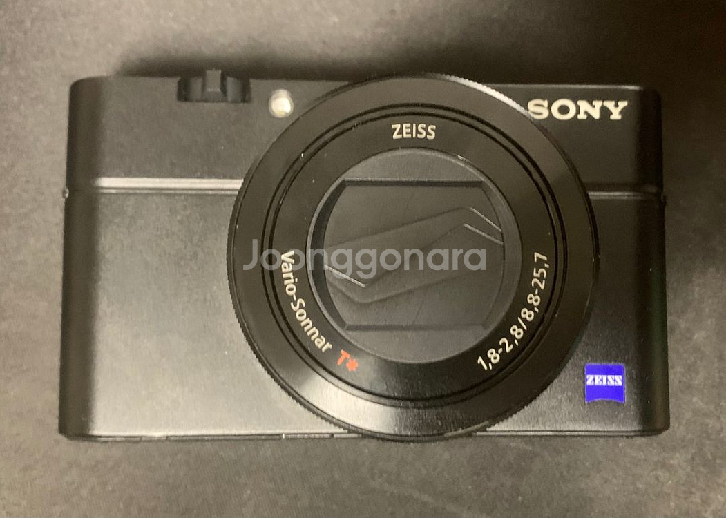 Sony RX100M3--4