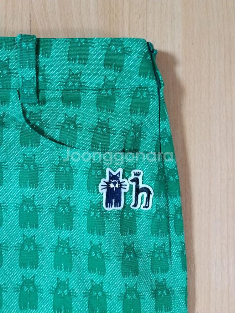 여성 피터젠슨 헤지스골프 골프치마 (새상품.스판27)--3