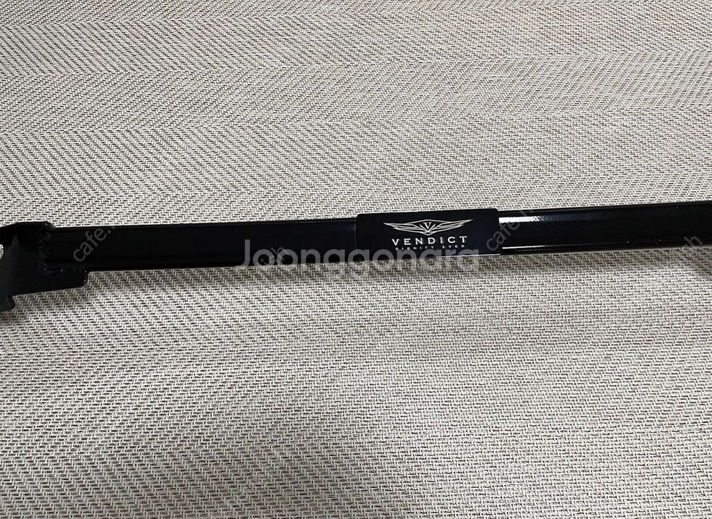 쏘렌토 MQ4 전용 벤딕트 스트럿바 팝니다.--2