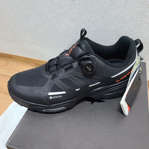 등산화 블랙야크 GTX 343 블랙 (size 275)