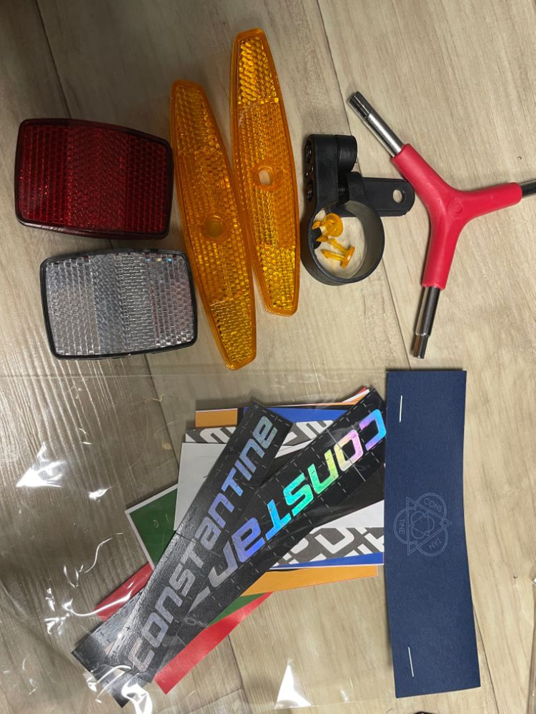 픽시 콘스탄틴어베인2022 56사이즈--9