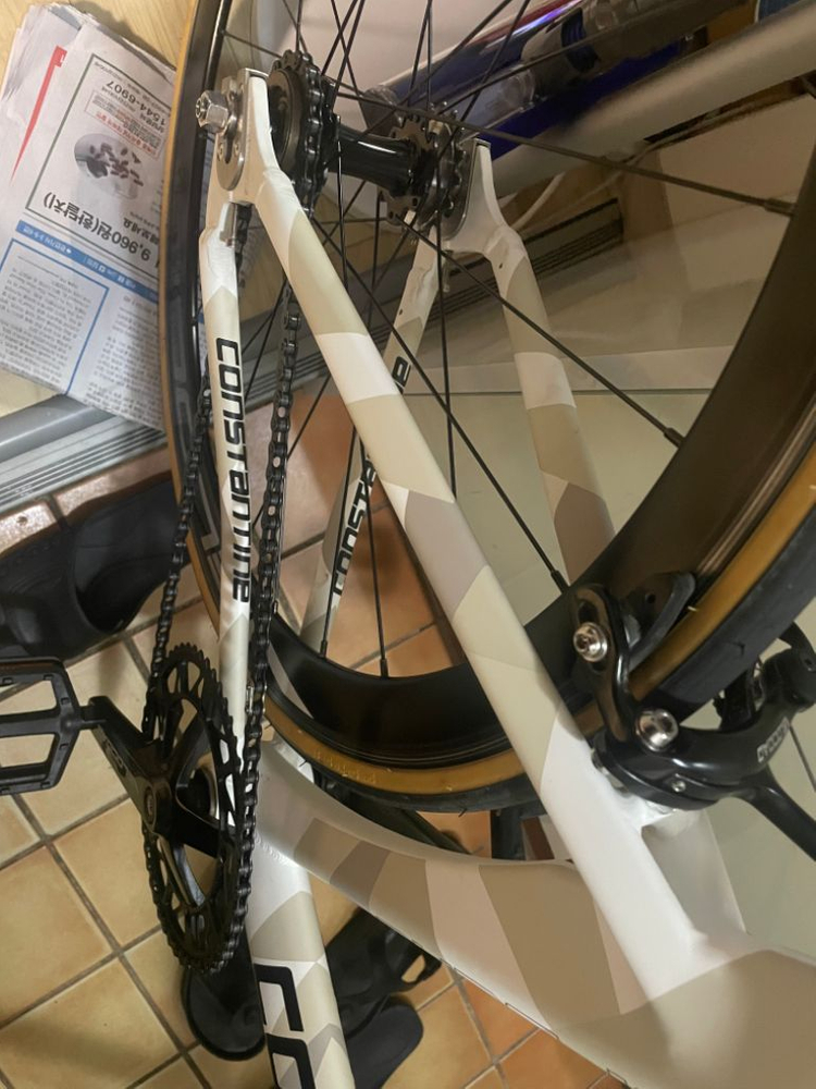 픽시 콘스탄틴어베인2022 56사이즈--1