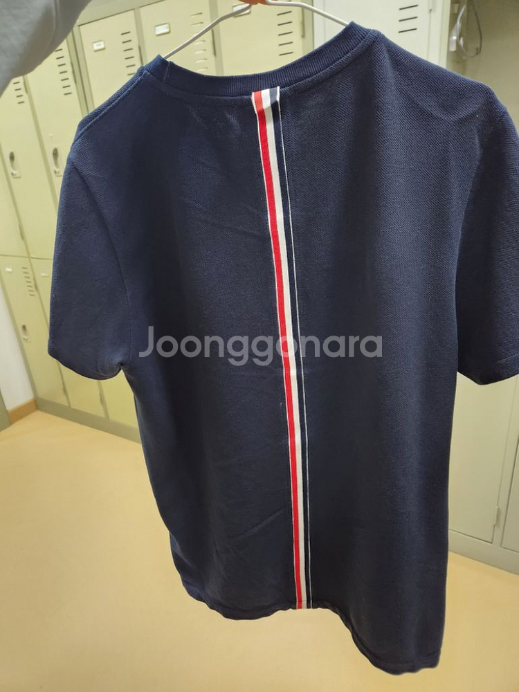 톰브라운 백삼선--0