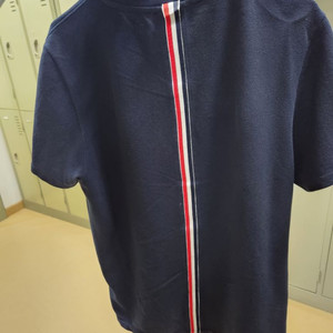 톰브라운 백삼선