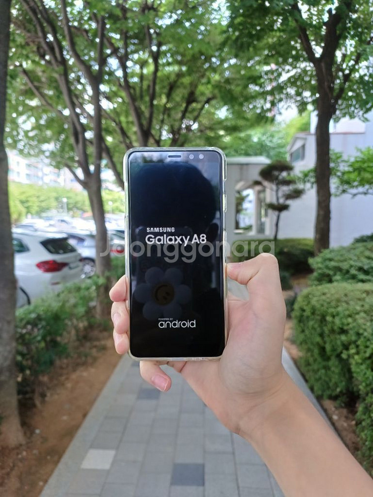 갤럭시 A8 2018 SKT--4