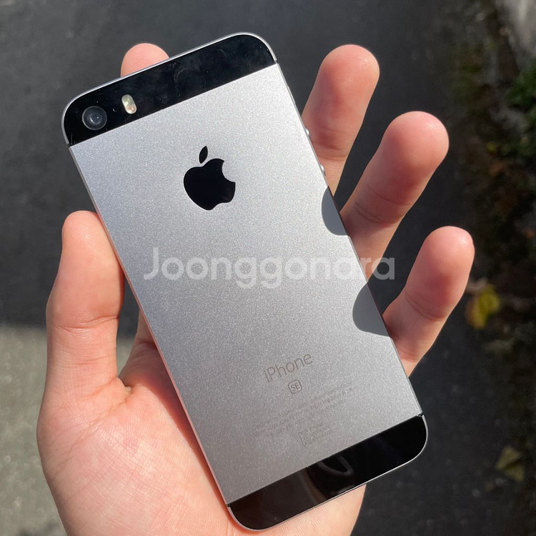 아이폰 SE 1세대 스페이스 그레이 64G A급--0