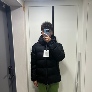 몽클레어 몽제네브르 3 사이즈 새상품