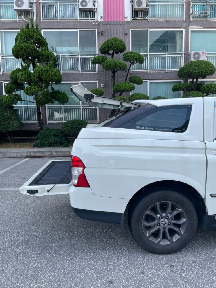 코란도 스포츠 14년식 4륜 팝니다--4