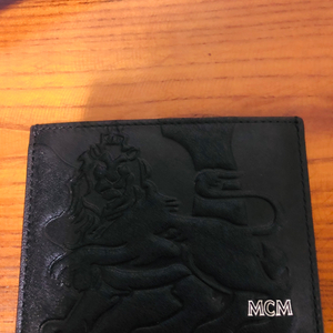 mcm 라이온 카드 지갑