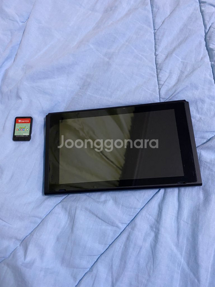 스위치 본체+조이스틱+동숲 게임칩만 팔아요~--0
